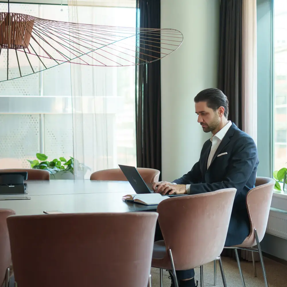 half-media-countable-11